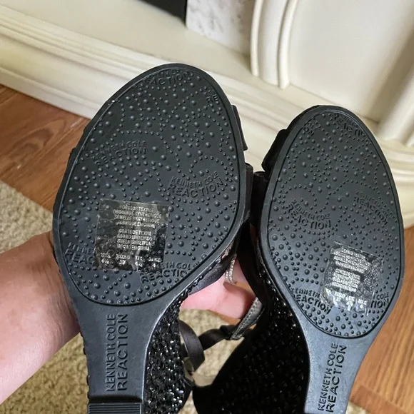 🎉HOST PICK🎉Kenneth Cole shoes - Picture 5 of 5